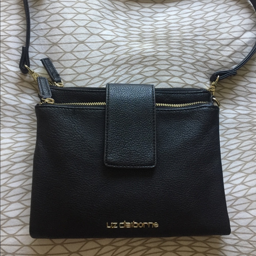 Liz Clabourne black leather side purse.